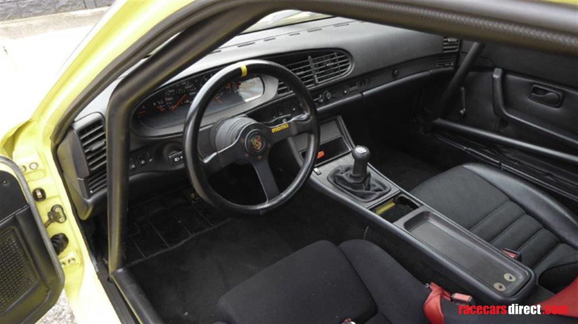 porsche-944-turbo-cup