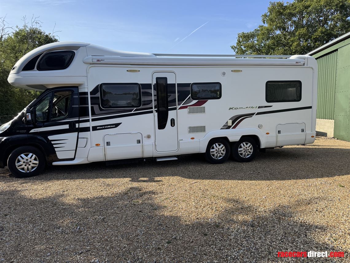 swift-kontiki-649-black-edition-motorhome