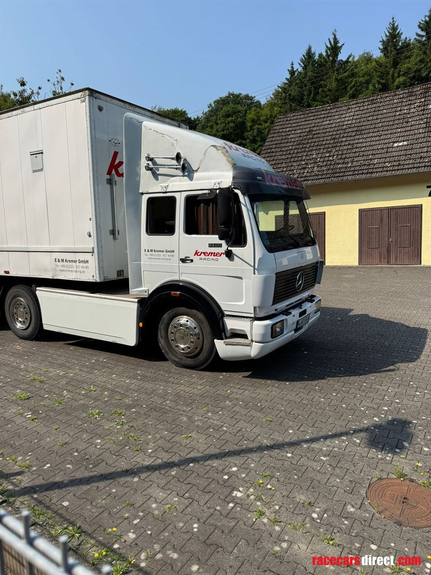 historic-mercedes-benz-race-truck---kremer-ra