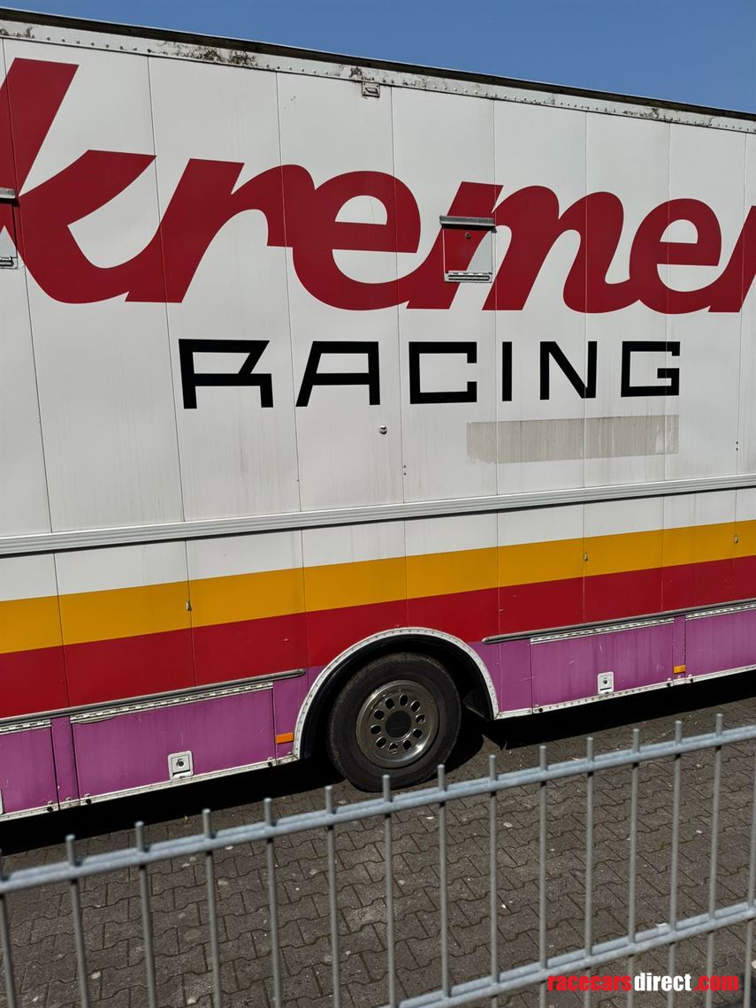 historic-mercedes-benz-race-truck---kremer-ra
