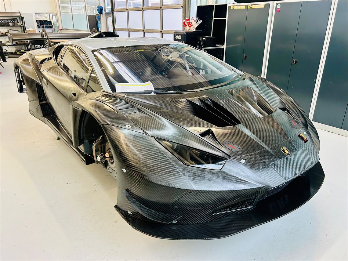 2023-original-lamborghini-huracan-gt3-evo2