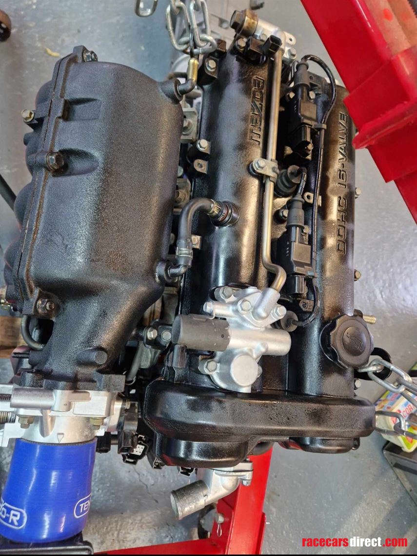 ma7dalocost-race-car