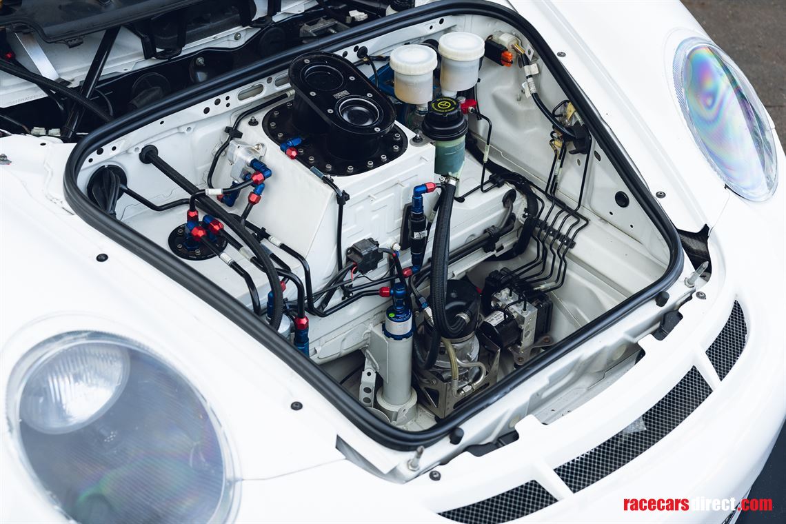 2012-porsche-911-gt3-r-evo