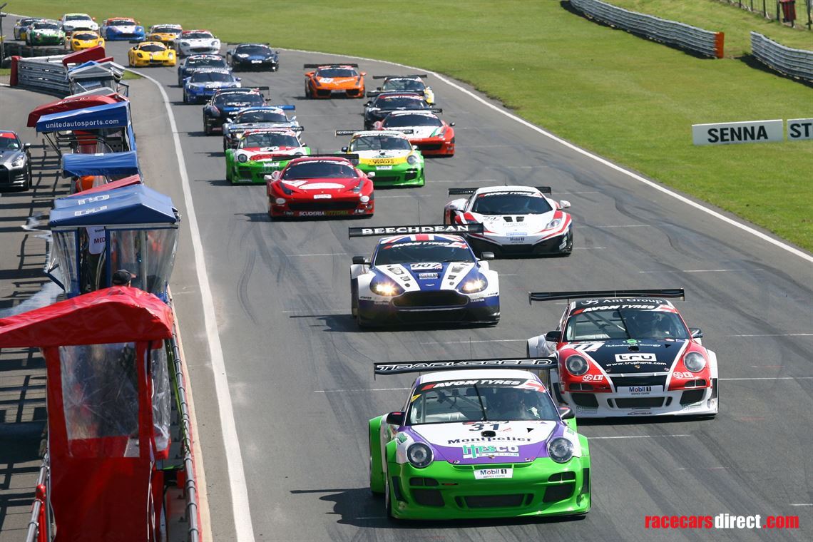 2012-porsche-911-gt3-r-evo