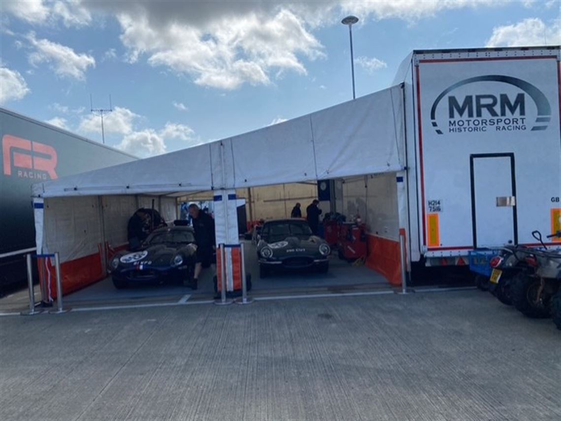 2010-scania-r400-4x2-and-race-trailer-for-sal