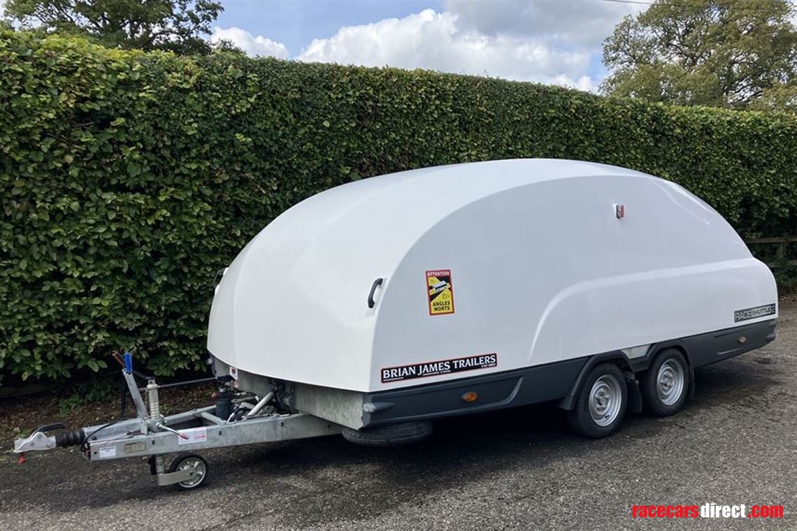brian-james-rs2-race-shuttle