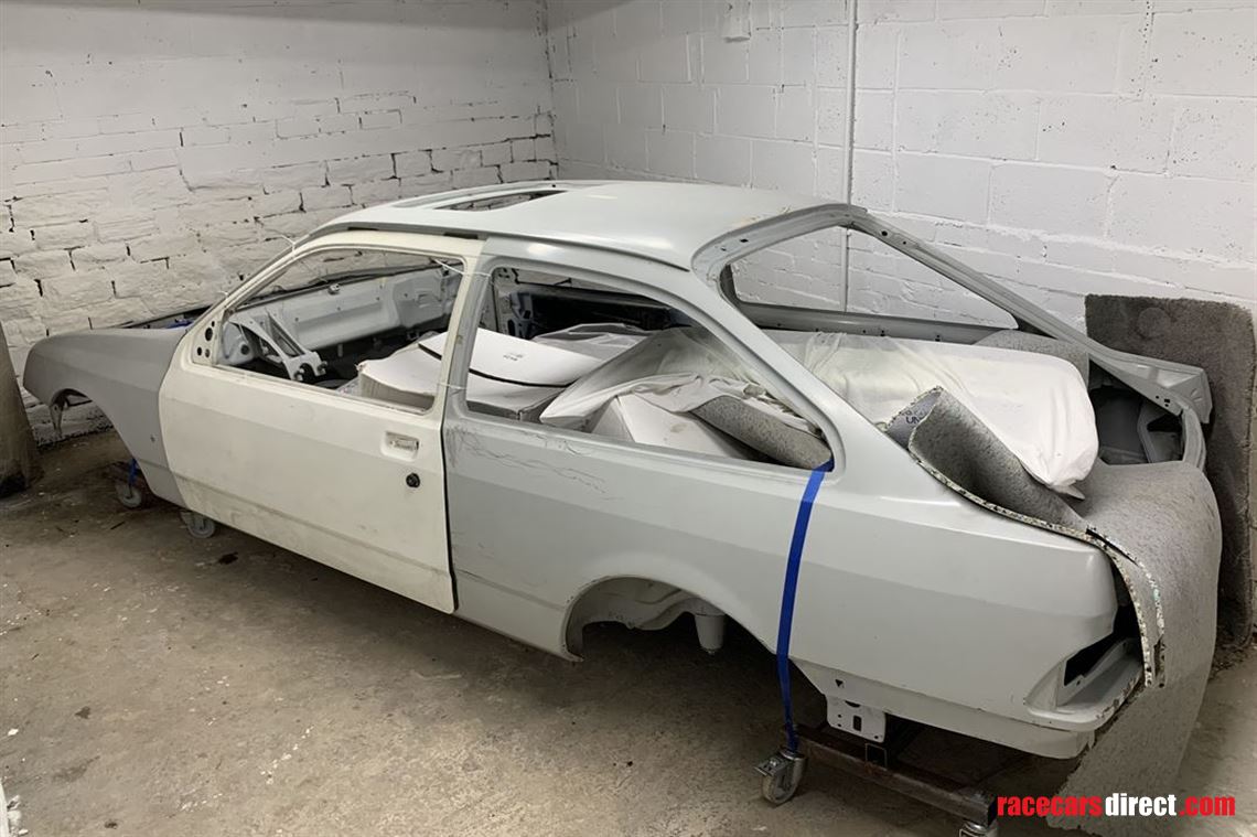 lhd-ford-sierra-cosworth-3-door-body-shell-br