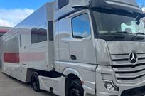 stunning-hospitality-unit