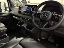 mercedes-sprinter-516-cdi-auto-race-car-trans