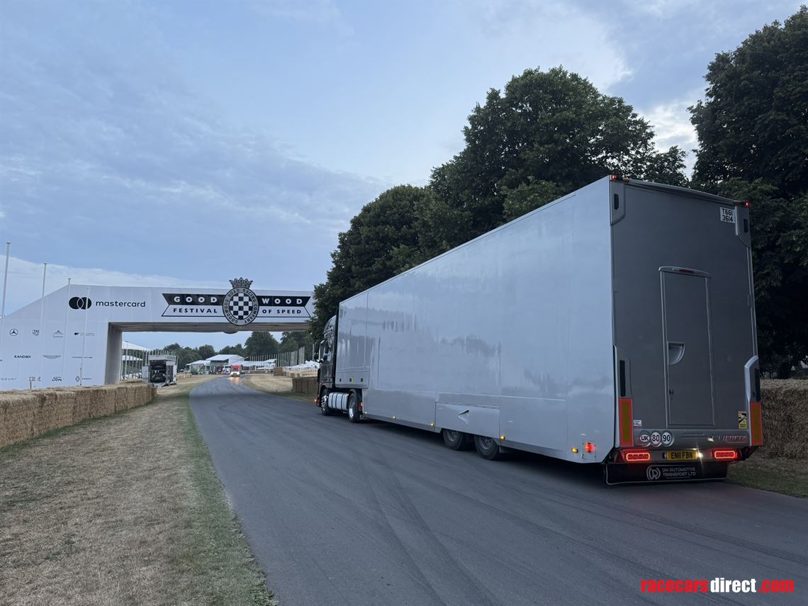 curioz-5-car-race-trailer