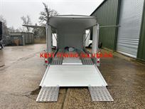 new-debon-c1000-5-x-2m-enclosed-car-transport