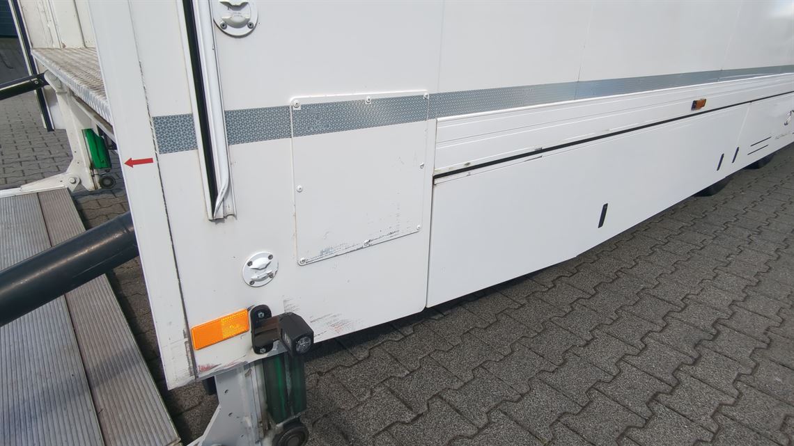 sold-used-race-trailer-with-kitchen-shower