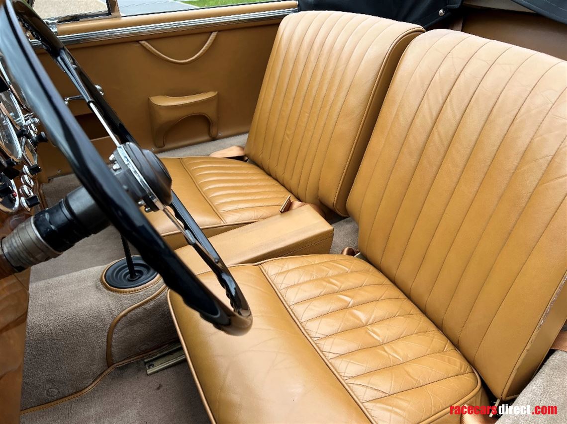 aston-martin-db24-drophead-coupe