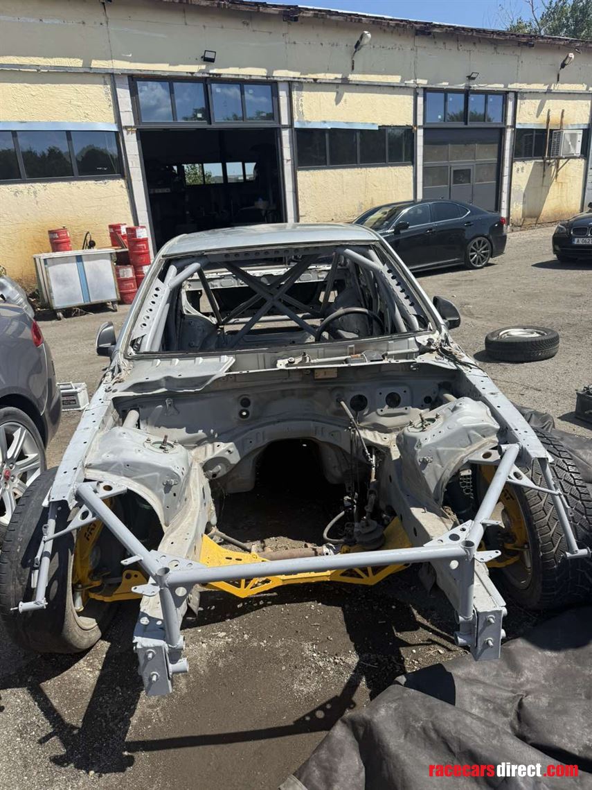 lexus-is-200-with-ls3