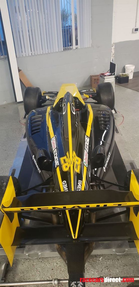 formula-renault-35