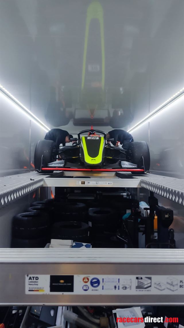 4-cars-semi-trailer-2021-with-office-and-tail