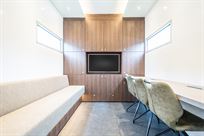 4-cars-semi-trailer-2021-with-office-and-tail