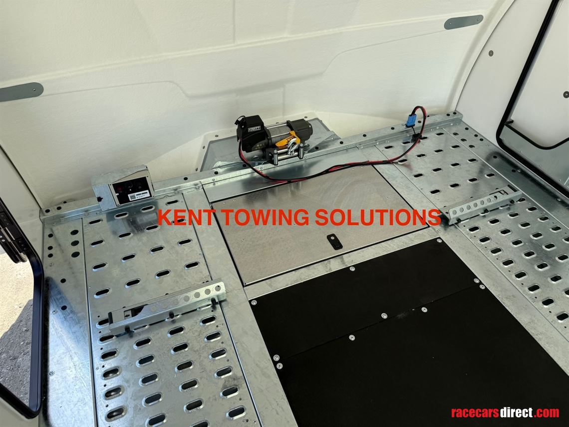 new-brian-james-race-sport-55-x-21m-enclosed