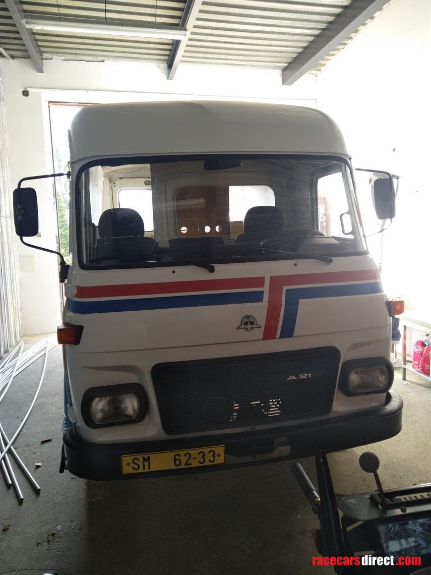 avia-skoda-motorsport-support-van---rare-1991