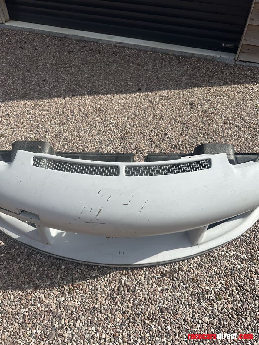 nos-porsche-996-gt3rs-front-bumper-lemans-spe