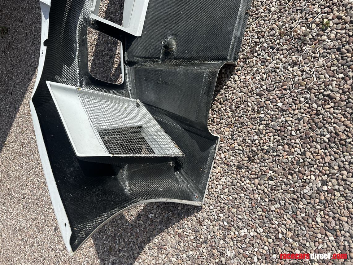 nos-porsche-996-gt3rs-front-bumper-lemans-spe