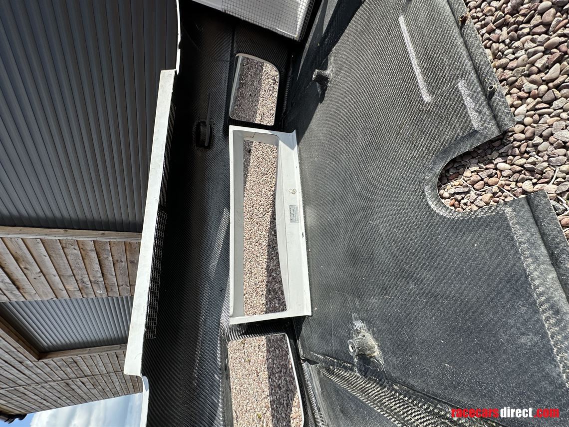 nos-porsche-996-gt3rs-front-bumper-lemans-spe