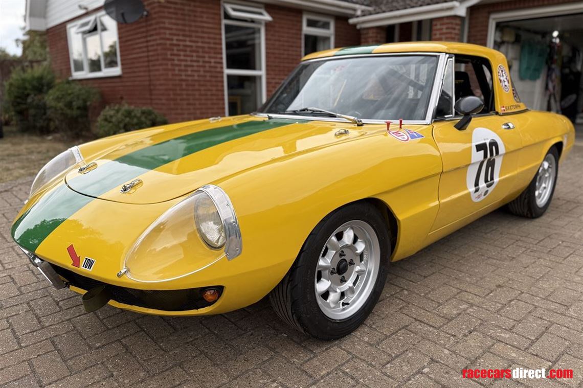 1971-alfa-spider-veloce-2000-race-car