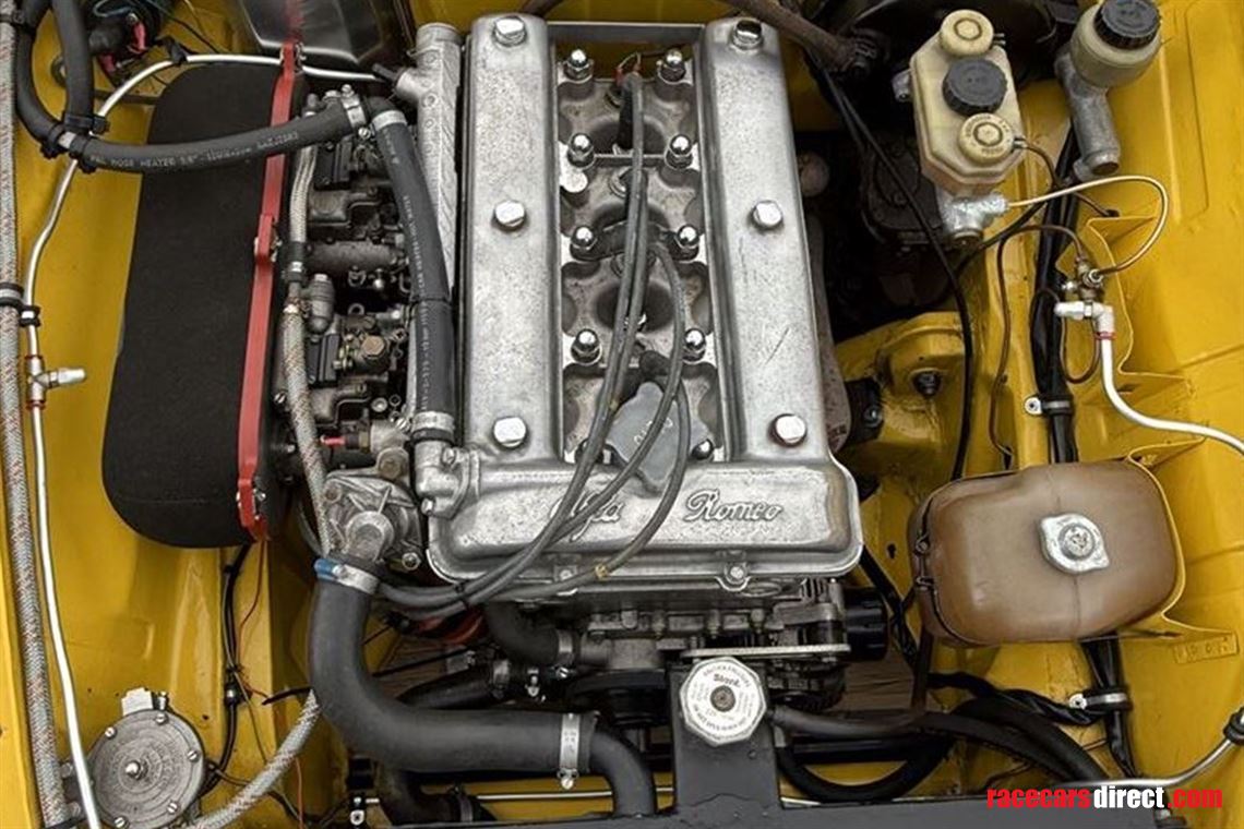 1971-alfa-spider-veloce-2000-race-car