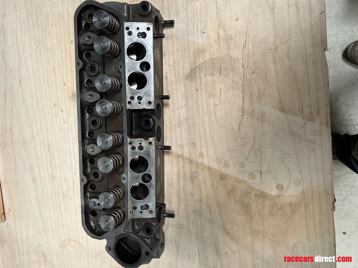 ford-downdraft-cylinder-head