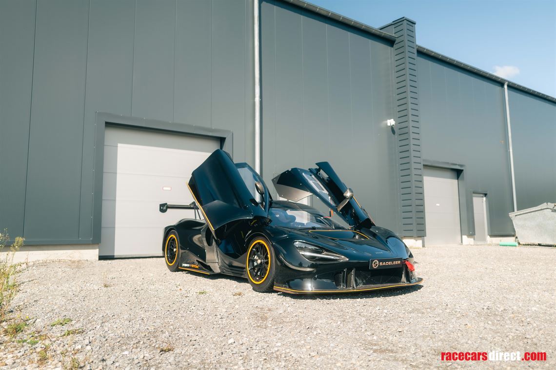2020-mclaren-720s-gt3x---chassis-1-of-15