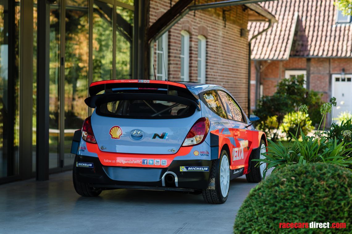 2015-hyundai-i20-wrc