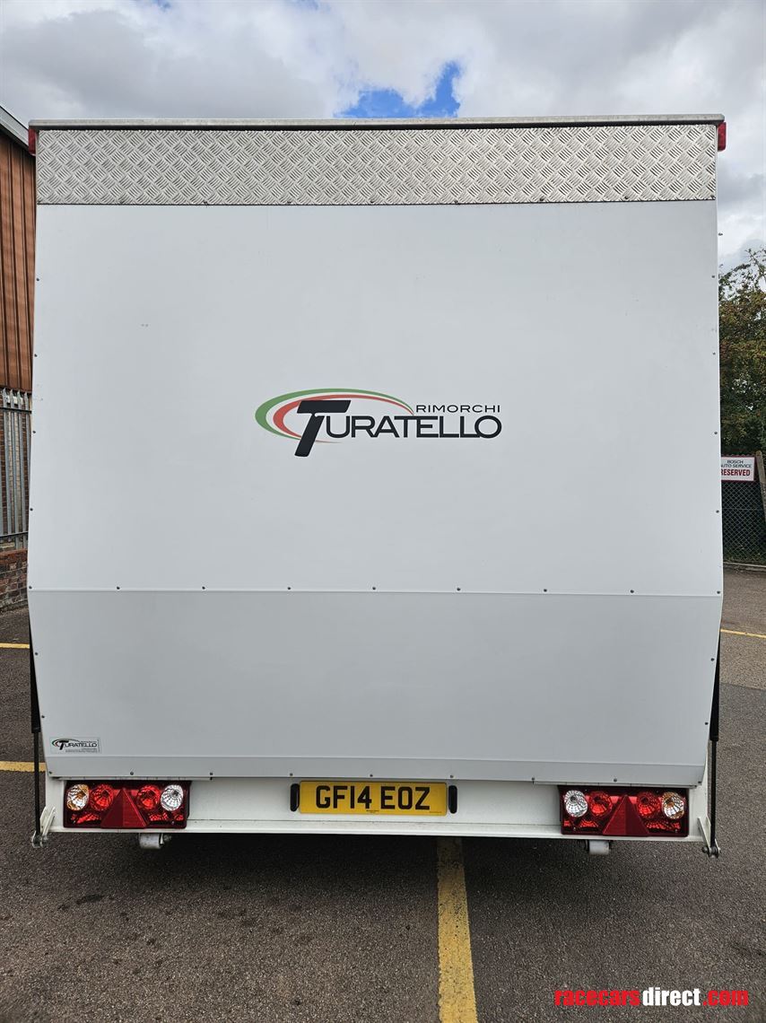 turatello-f35-race-car-transport-living-accom