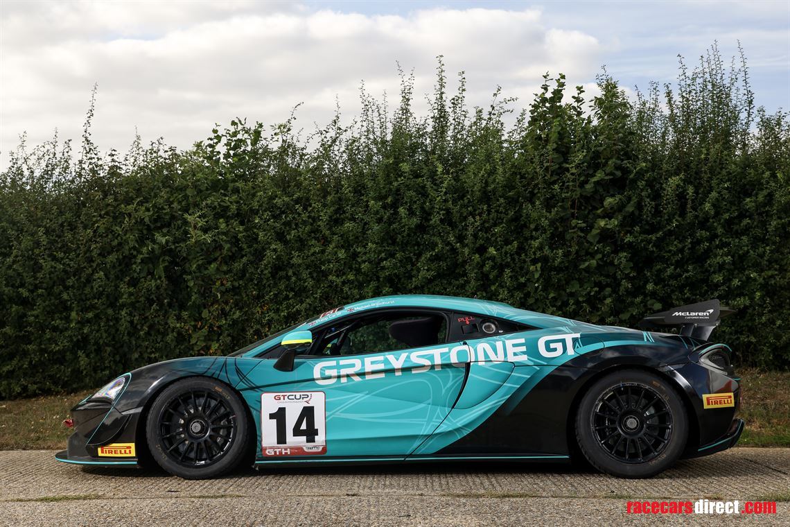 mclaren-570s-gt4