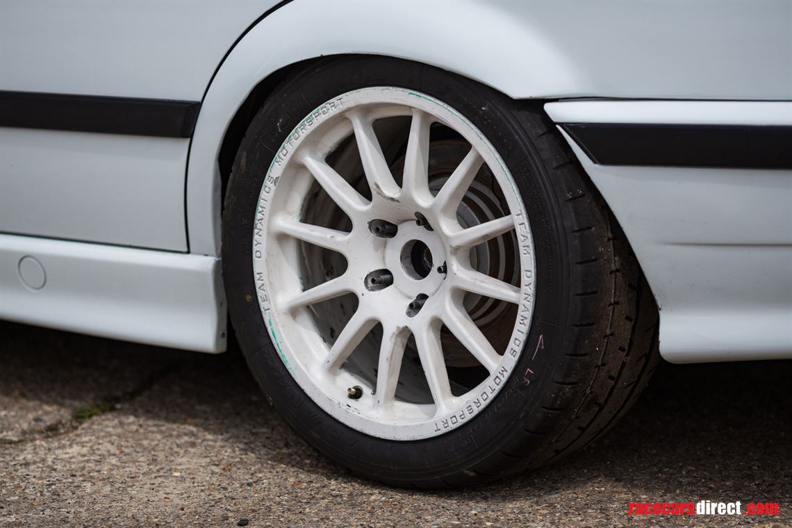 bmw-e36-m3-32