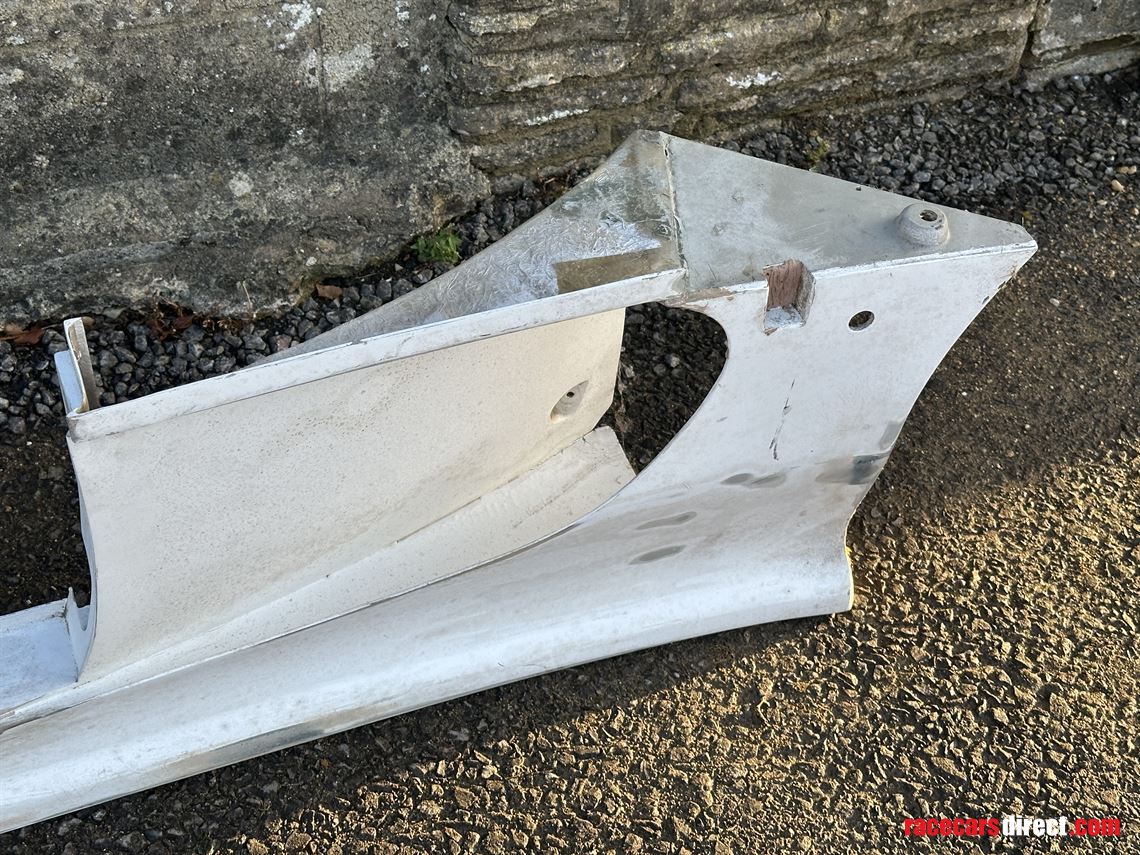 ginetta-g50-right-hand-sill