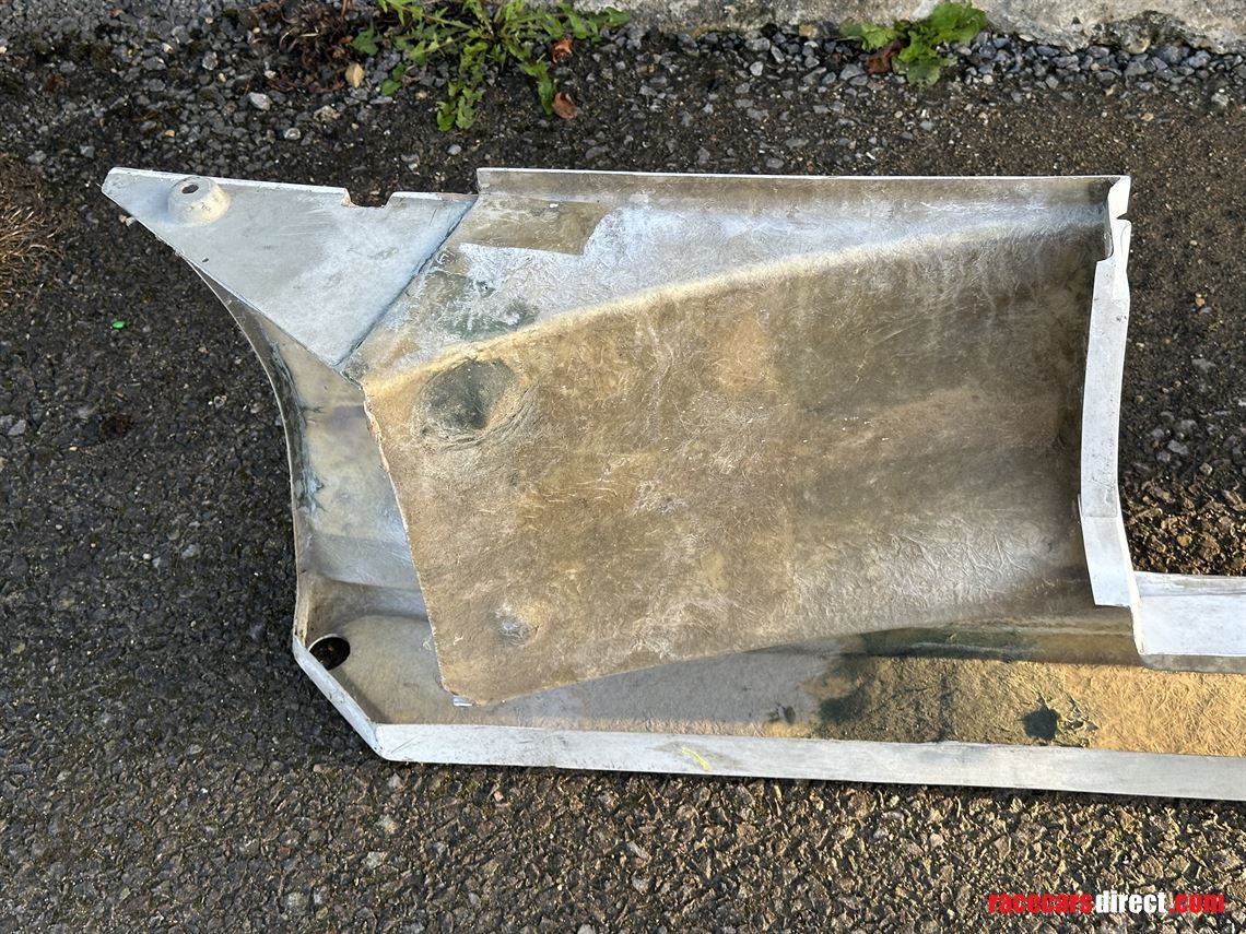 ginetta-g50-right-hand-sill