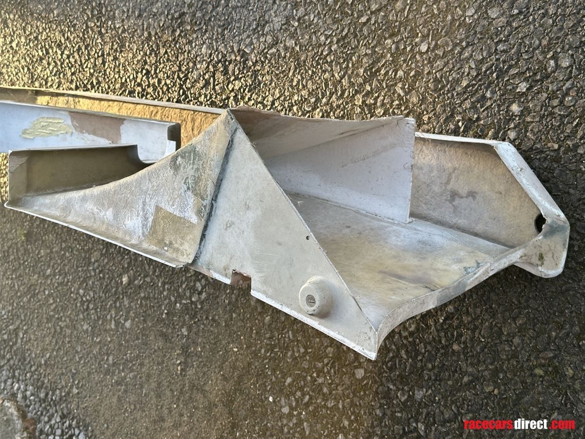 ginetta-g50-right-hand-sill