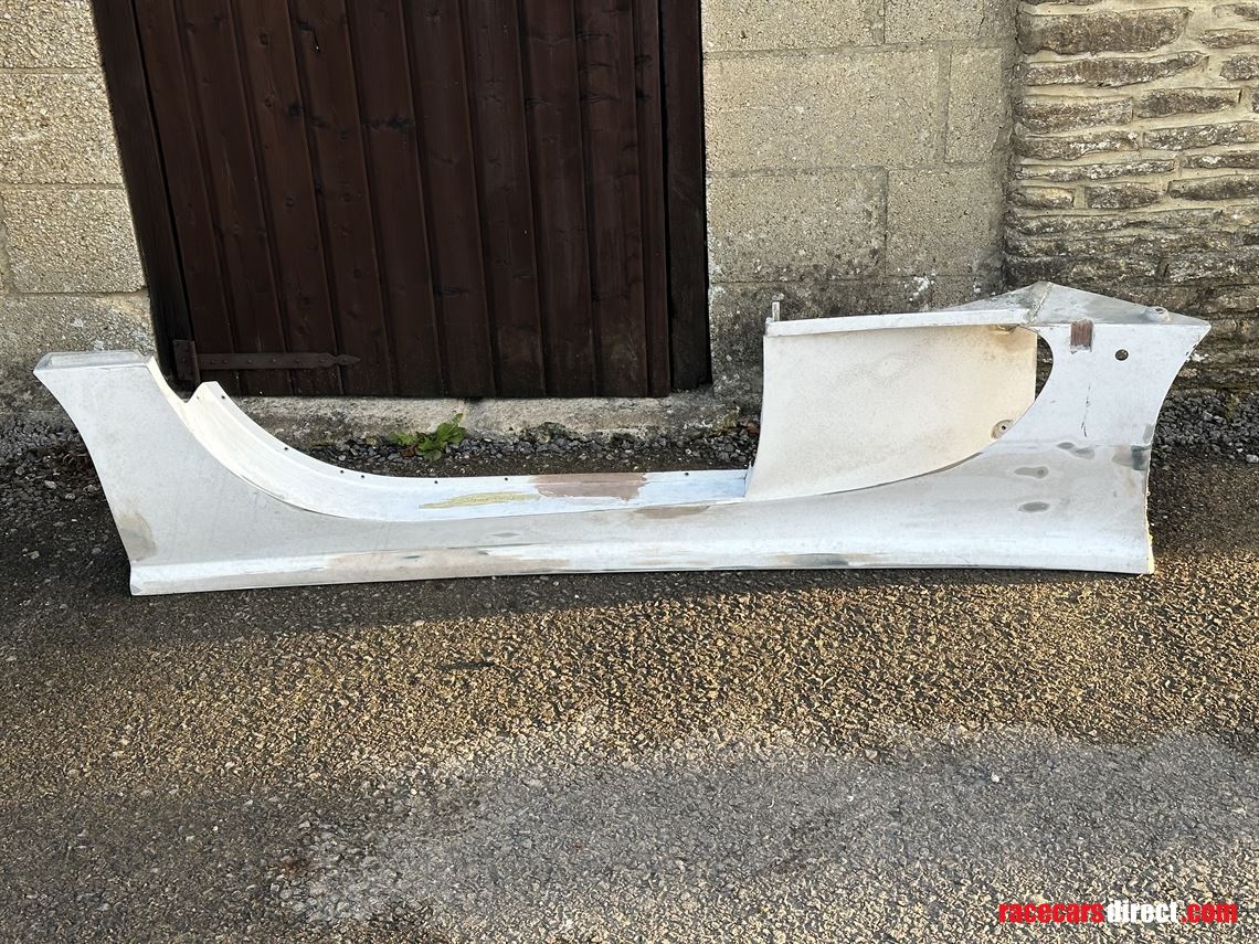 ginetta-g50-right-hand-sill
