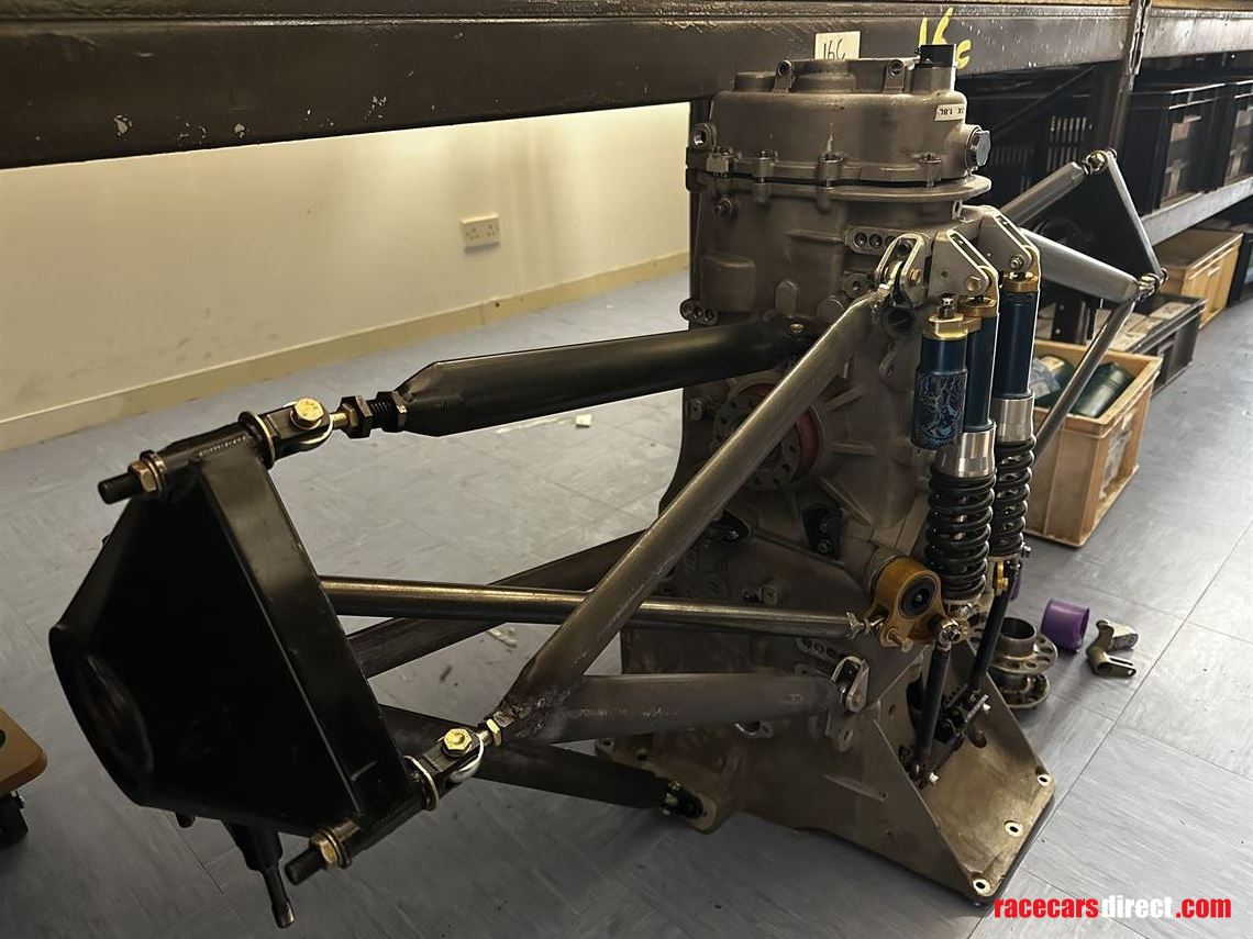 lola-f3-rear-end-partial-assembly