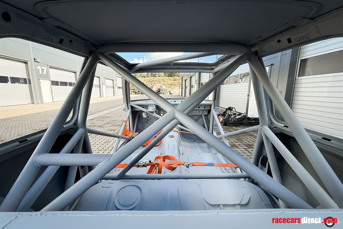 bmw-e30-m3-dtm-replica-chassi-fia-certificate