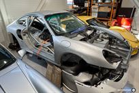 porsche-996-gt2-rolling-chassi-with-parts-pac