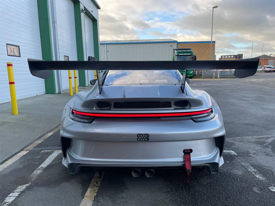 porsche-992-gt3-cup-car-with-tc-abs