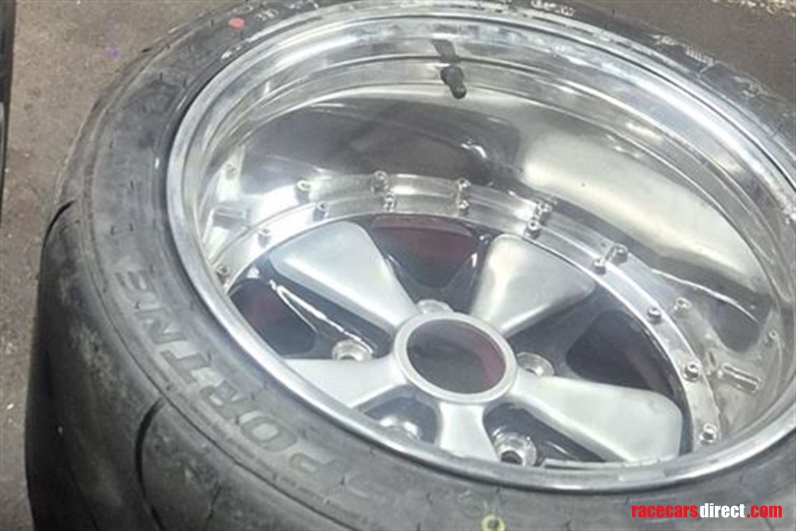 11x15-fuchs---porsche