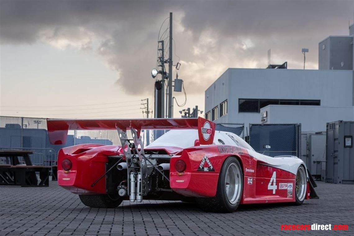 lola-t711-corvette-gtp-group-c-711-hu02