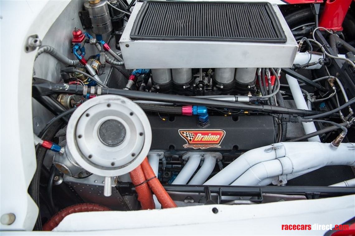 lola-t711-corvette-gtp-group-c-711-hu02