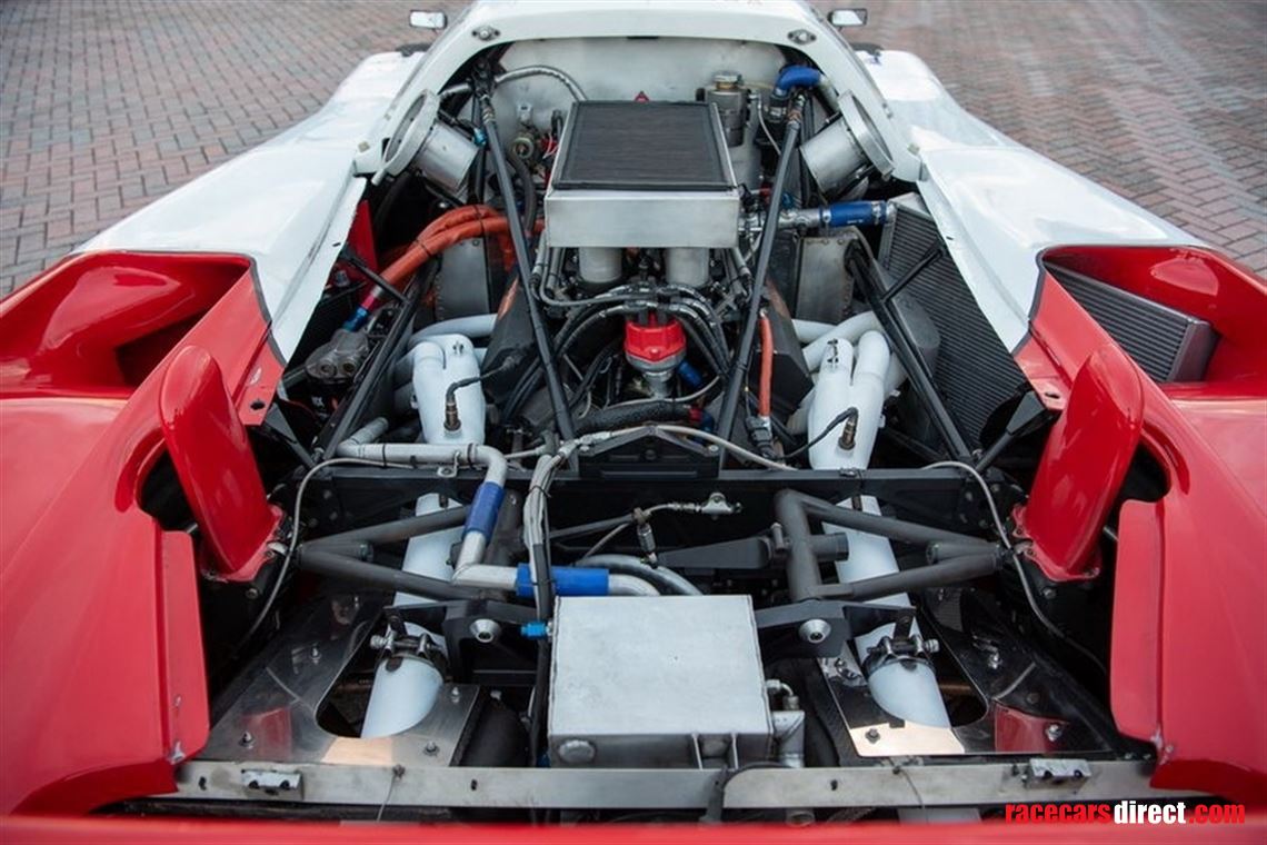 lola-t711-corvette-gtp-group-c-711-hu02