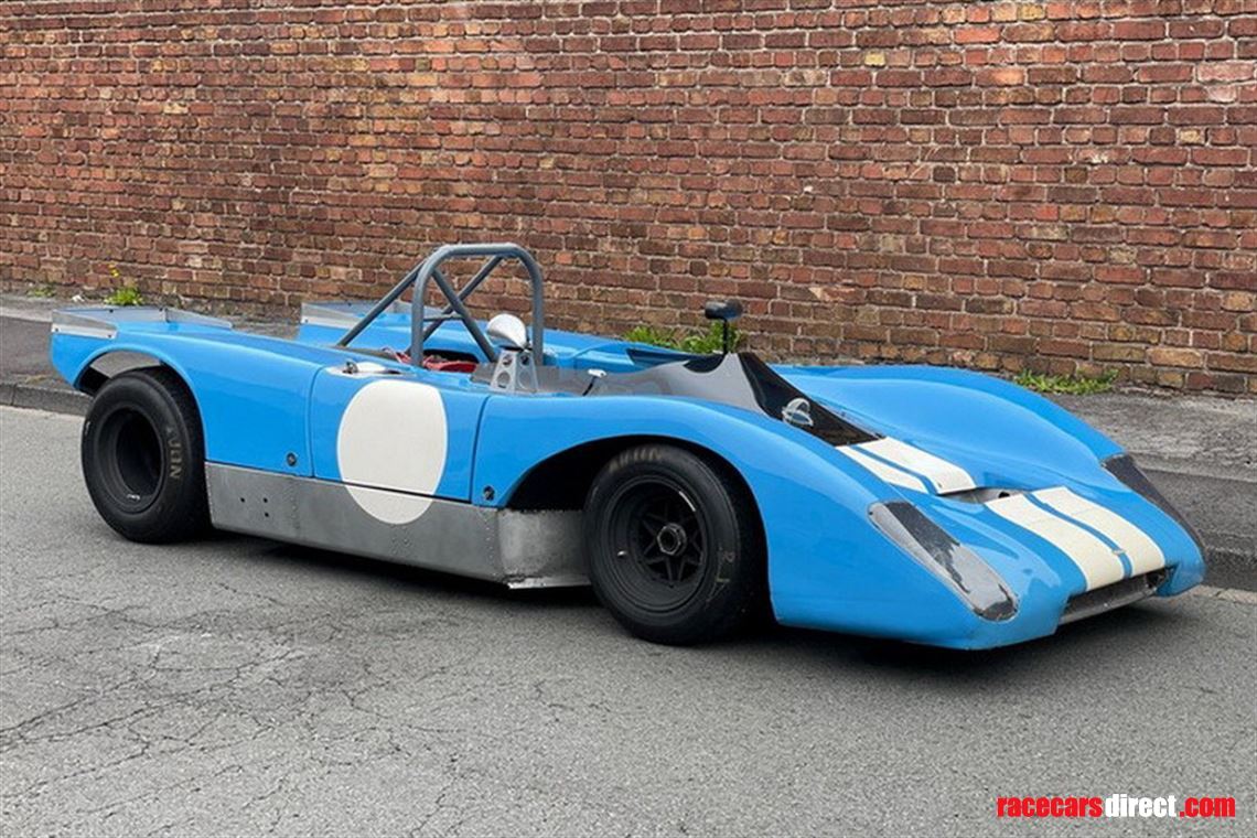 lola-t212