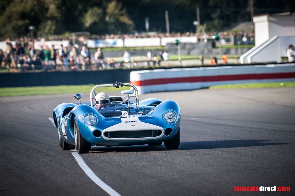lola-t70-mk1-goodwood-winner