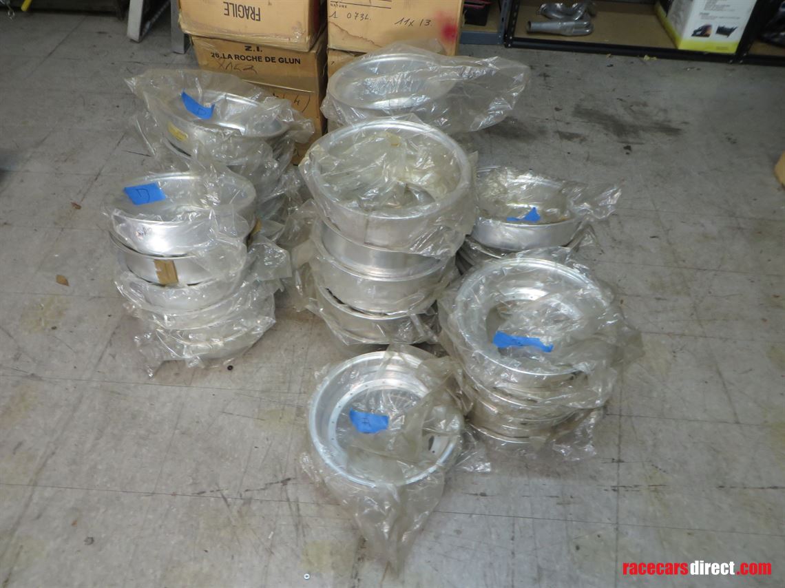 compomotive-wheel-centers-and-rims