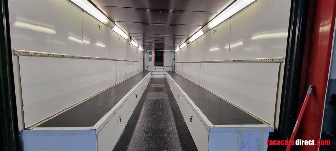 race-trailer-for-2-gt-cars-zorzi-renault-magn